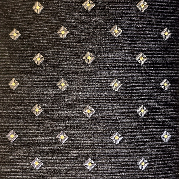 MAN & MAN TIE - Picture 10 of 10